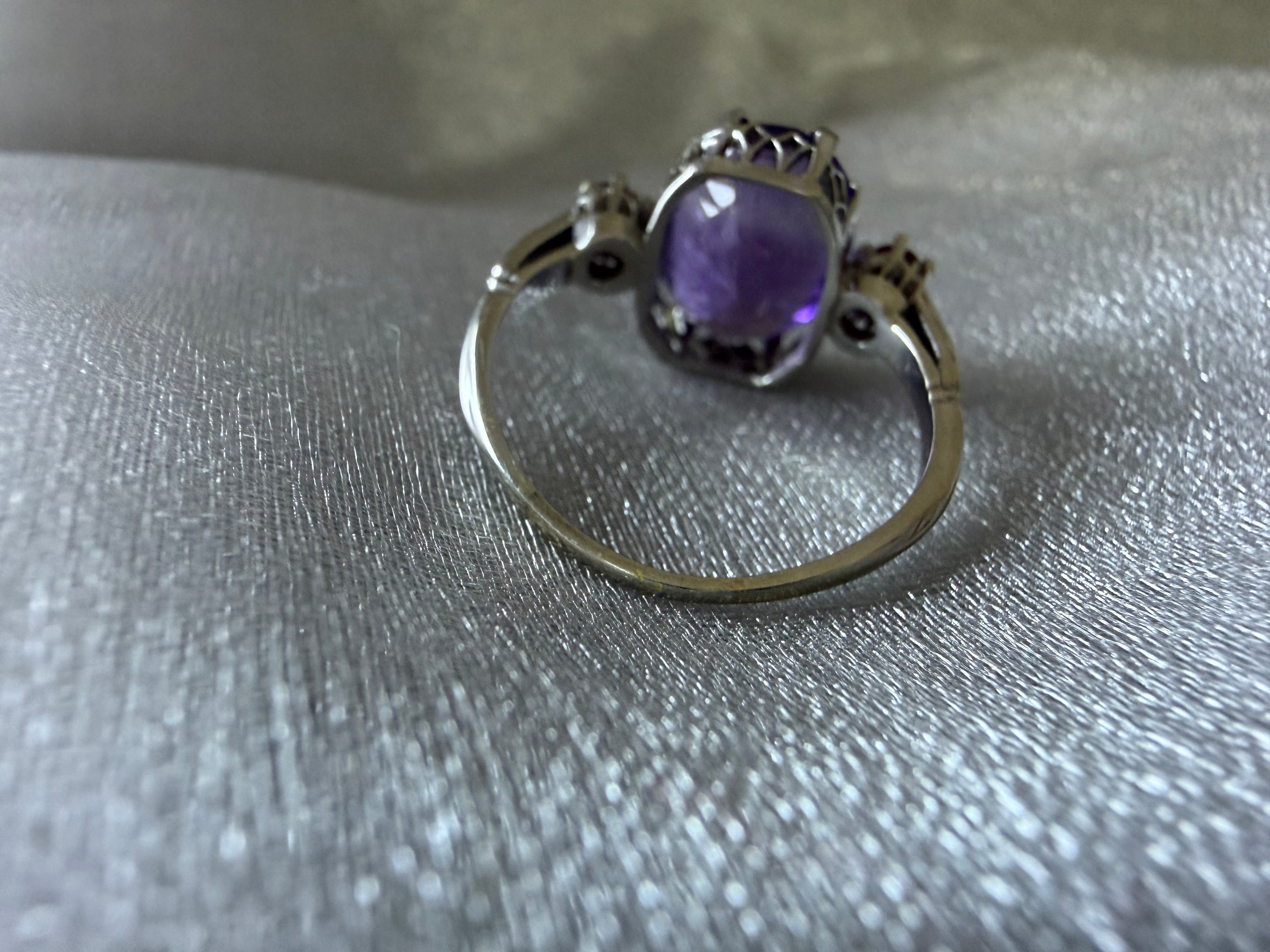 Vintage 18 CT White Gold & Platinum Ring Amethyst & Ruby Art Deco 1930s