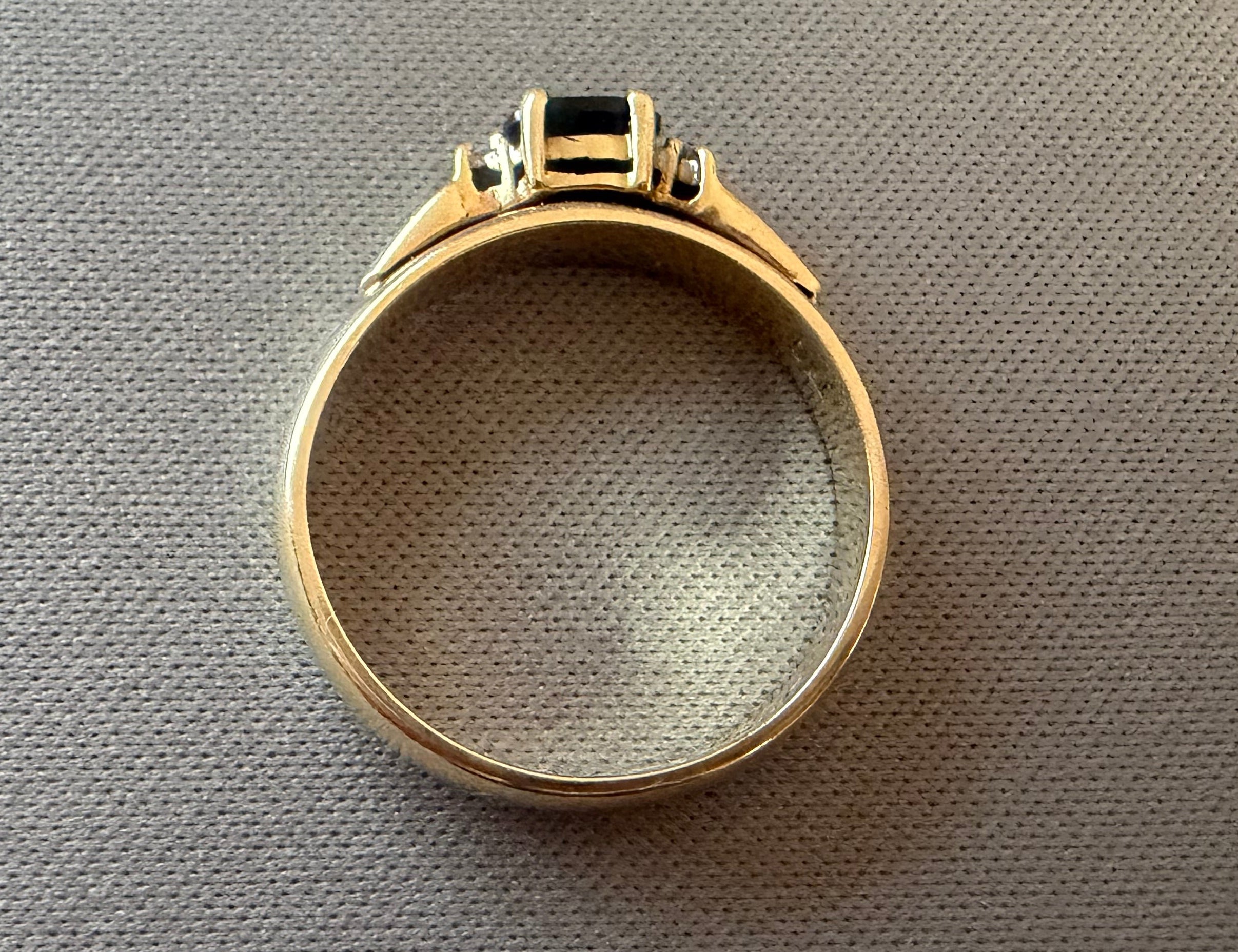 Vintage 9ct Yellow Gold Black Sapphire with Diamond accents Ring