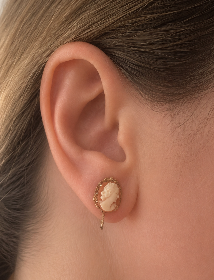 Antique 9ct Yellow Gold Cameo Screw-back Earrings