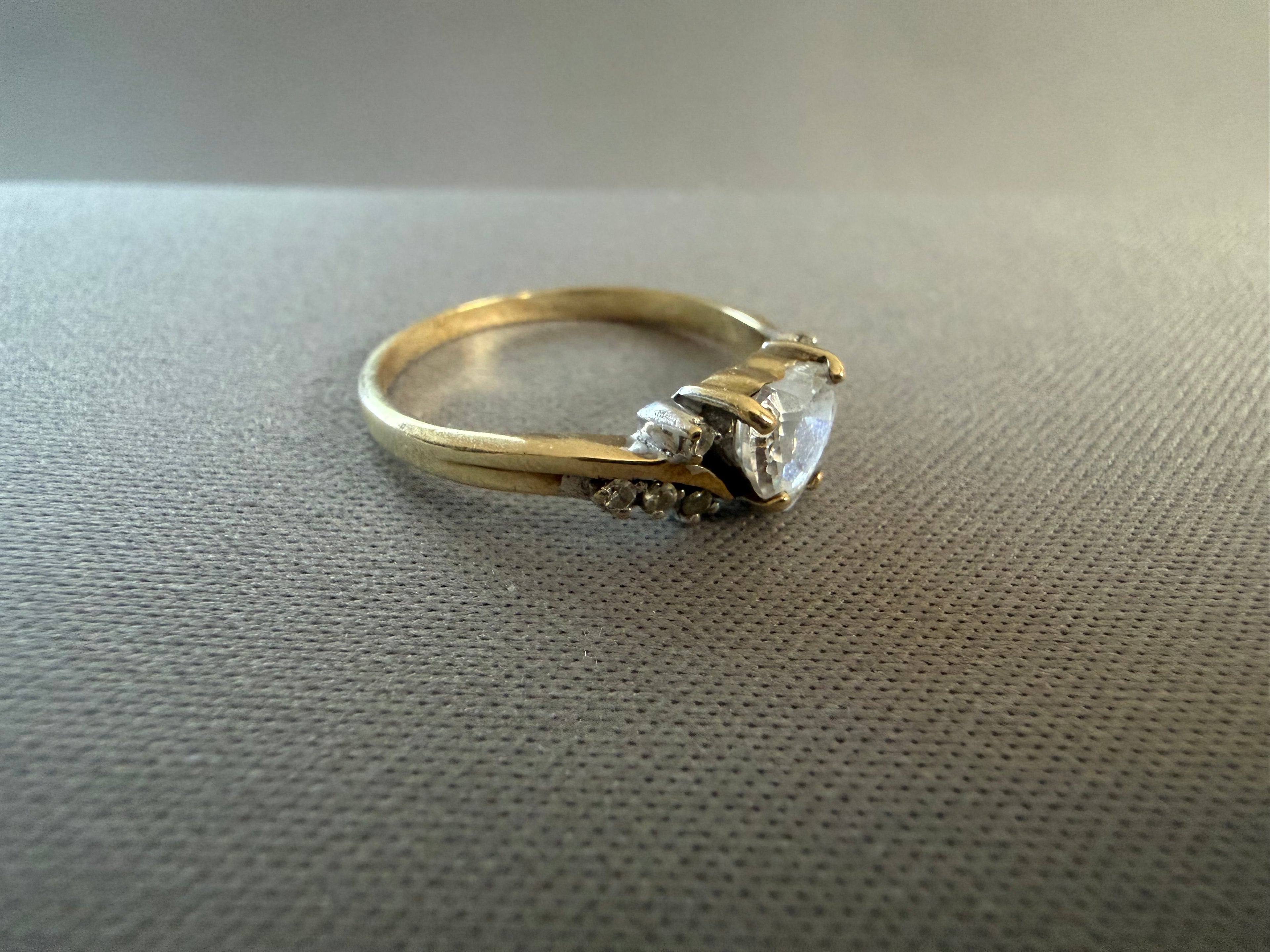 Retro 9ct Yellow Gold Crystal and Diamond Ring Circa 1980s