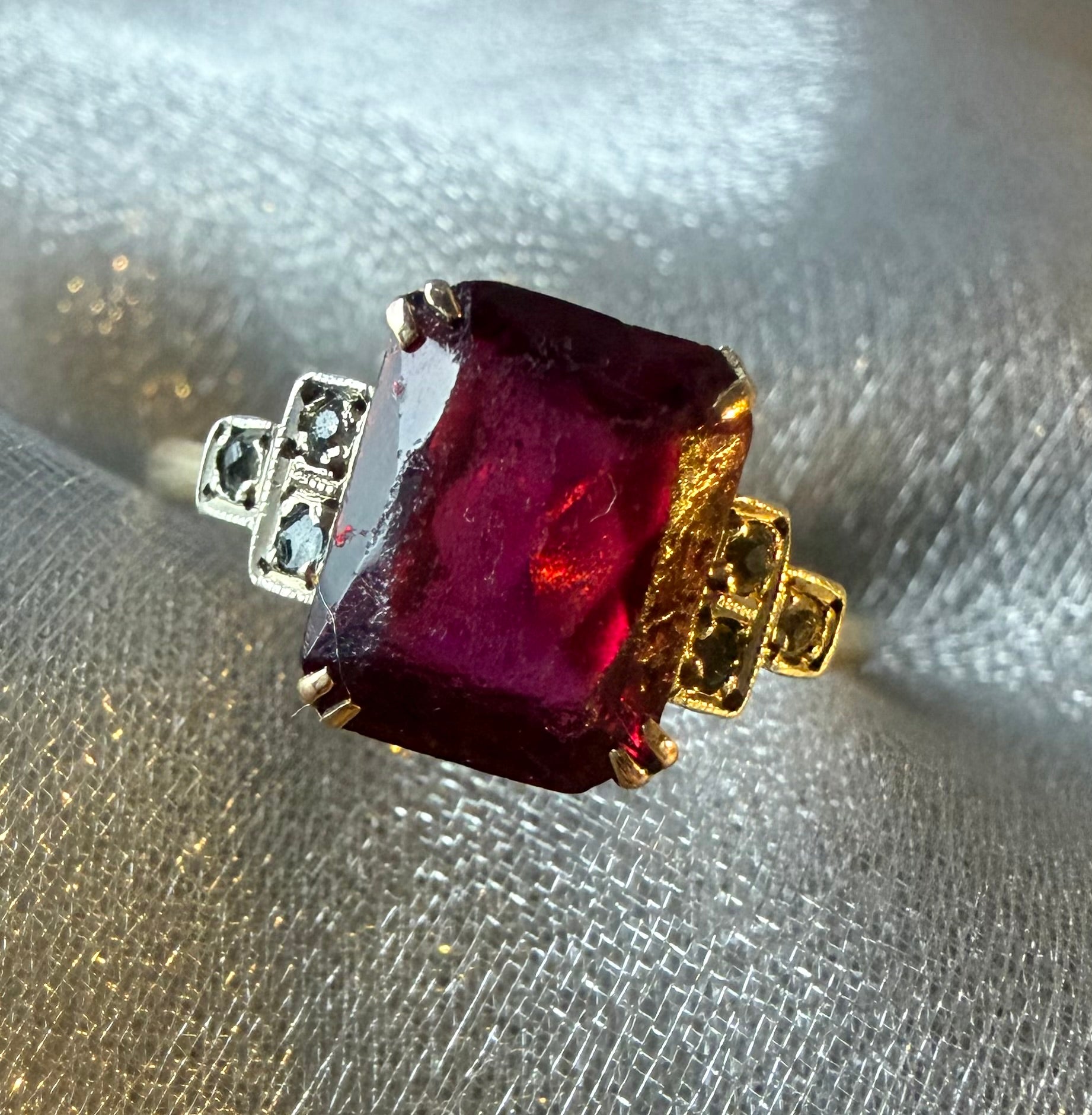 Antique 9ct gold crimson paste ring by J. Lawrence Melbourne, front view — Federation era